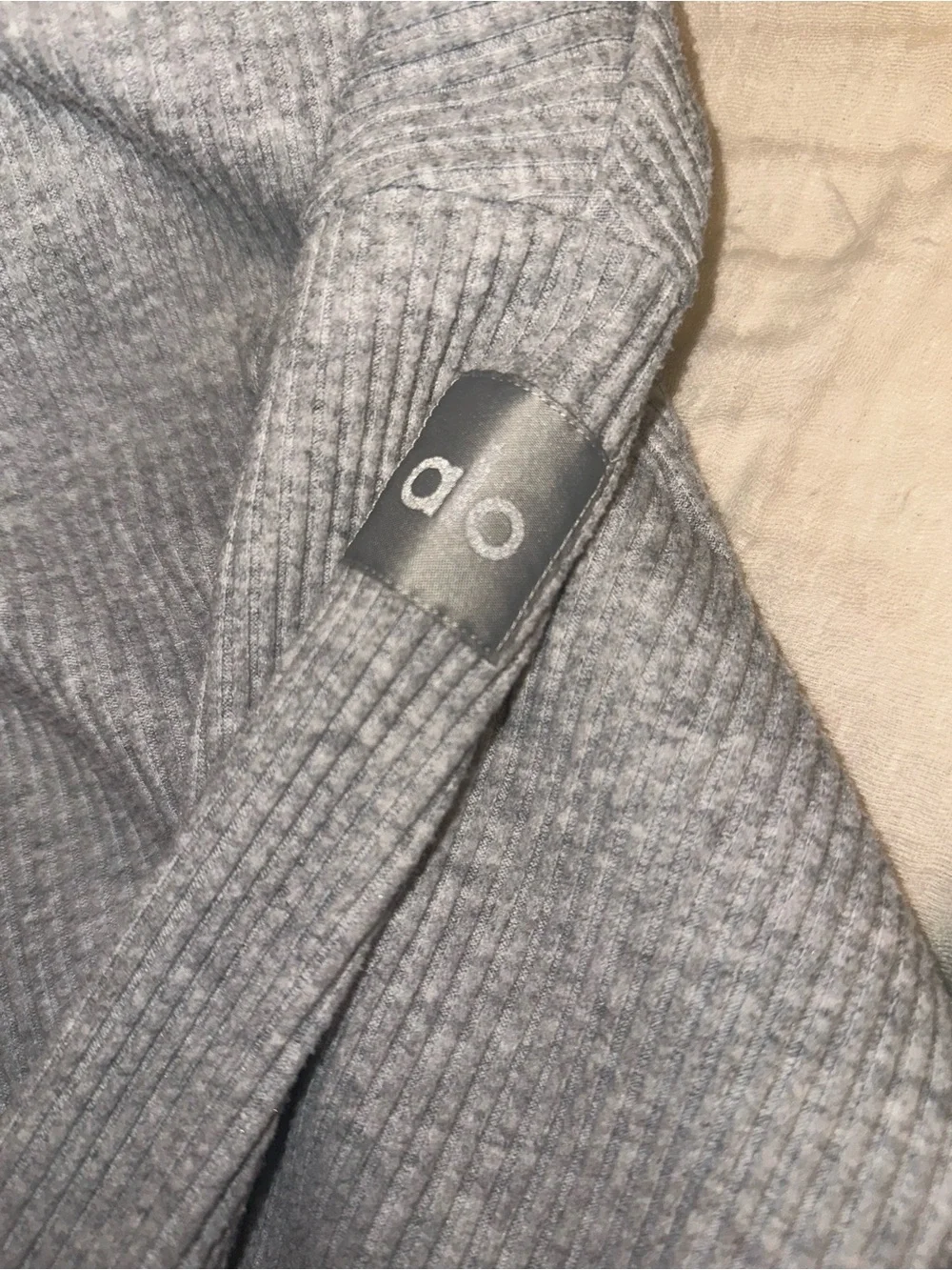 Alo Yoga Women’s Muse Ribbed Knit Jogger Sweatpants Set size M